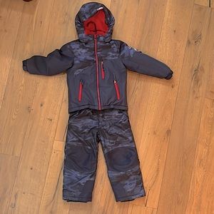 32 Degrees Boys Winter Coat and Snowsuit, Size 6